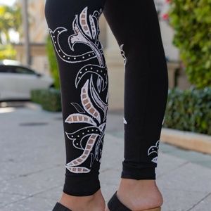 BRAZIL ROXX BLACK LEGGINGS WITH HAND CRAFTED WHITE